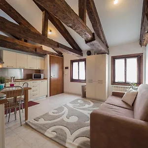 Palazzo Preziosa - Rialto Apartment Venice